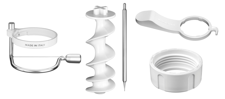 Einzelteile aus dem Lieferumfang des Röhrennudel-Vorsatzes von KitchenAid