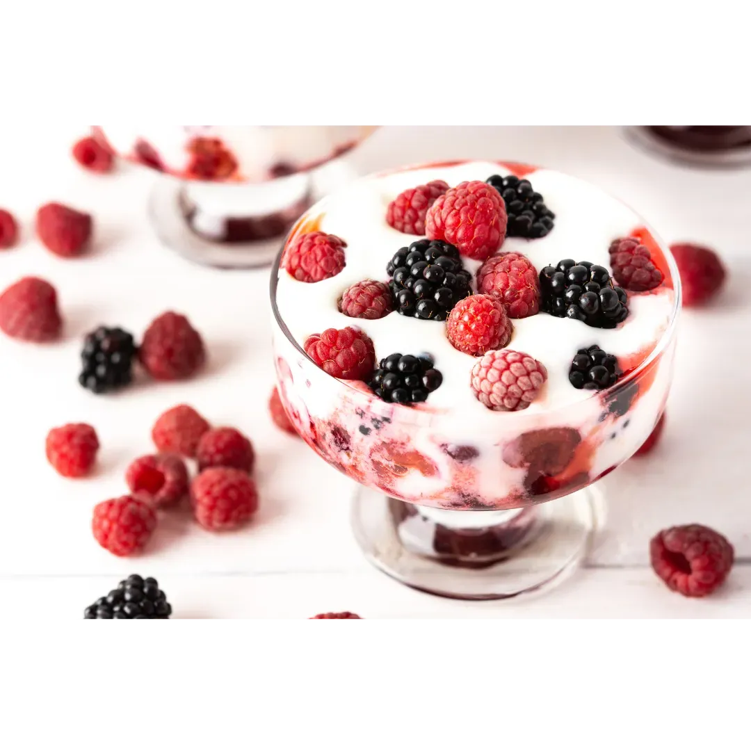 Pavlova Rezept mit Beeren