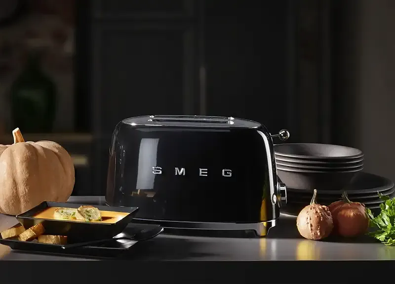 Toaster SMEG TSF01 Schwarz